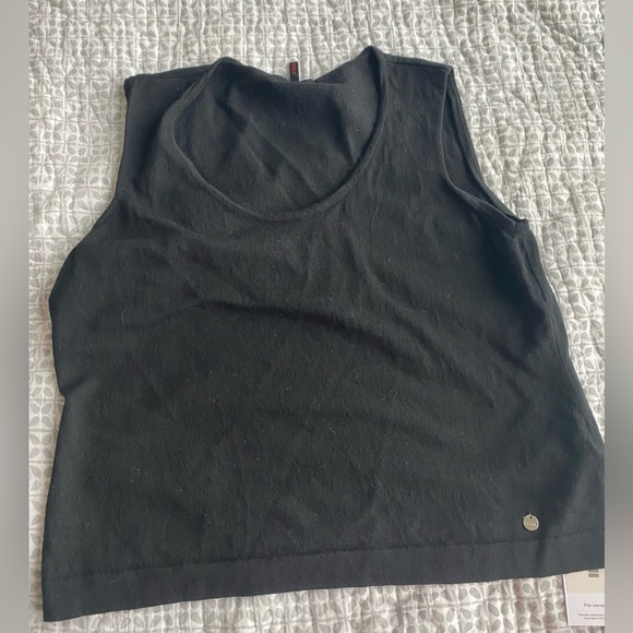 ESCADA Women's SZ 46 (16) Black Sleeveless Wool Shell Tank Top - Picture 2 of 3